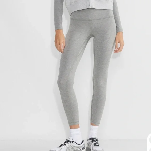 Aritzia Golden Butter Leggings - Picture 2 of 2